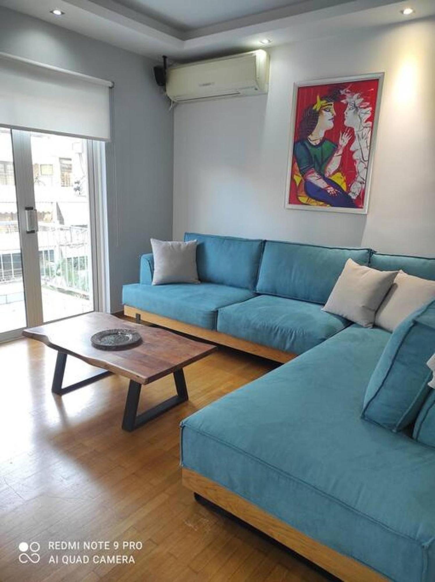 شقة One Block From The Sea Family House At Floisvos أثينا المظهر الخارجي الصورة